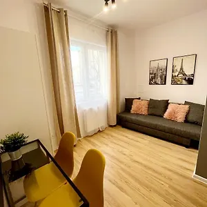 https://hello.poznan-hotels.com